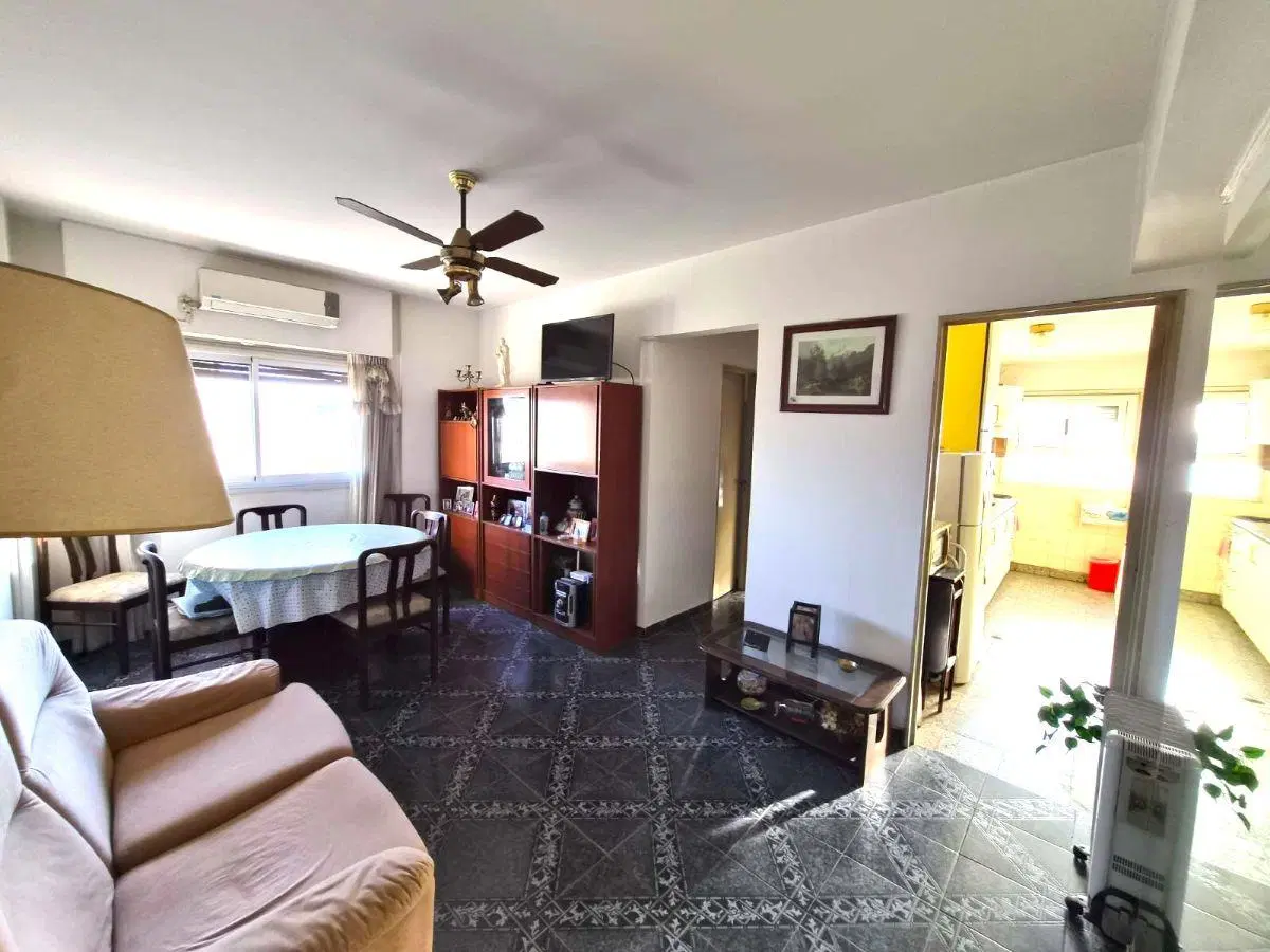Departamento 2 Ambientes en Venta Villa del Parque. Oportunidad!! 2