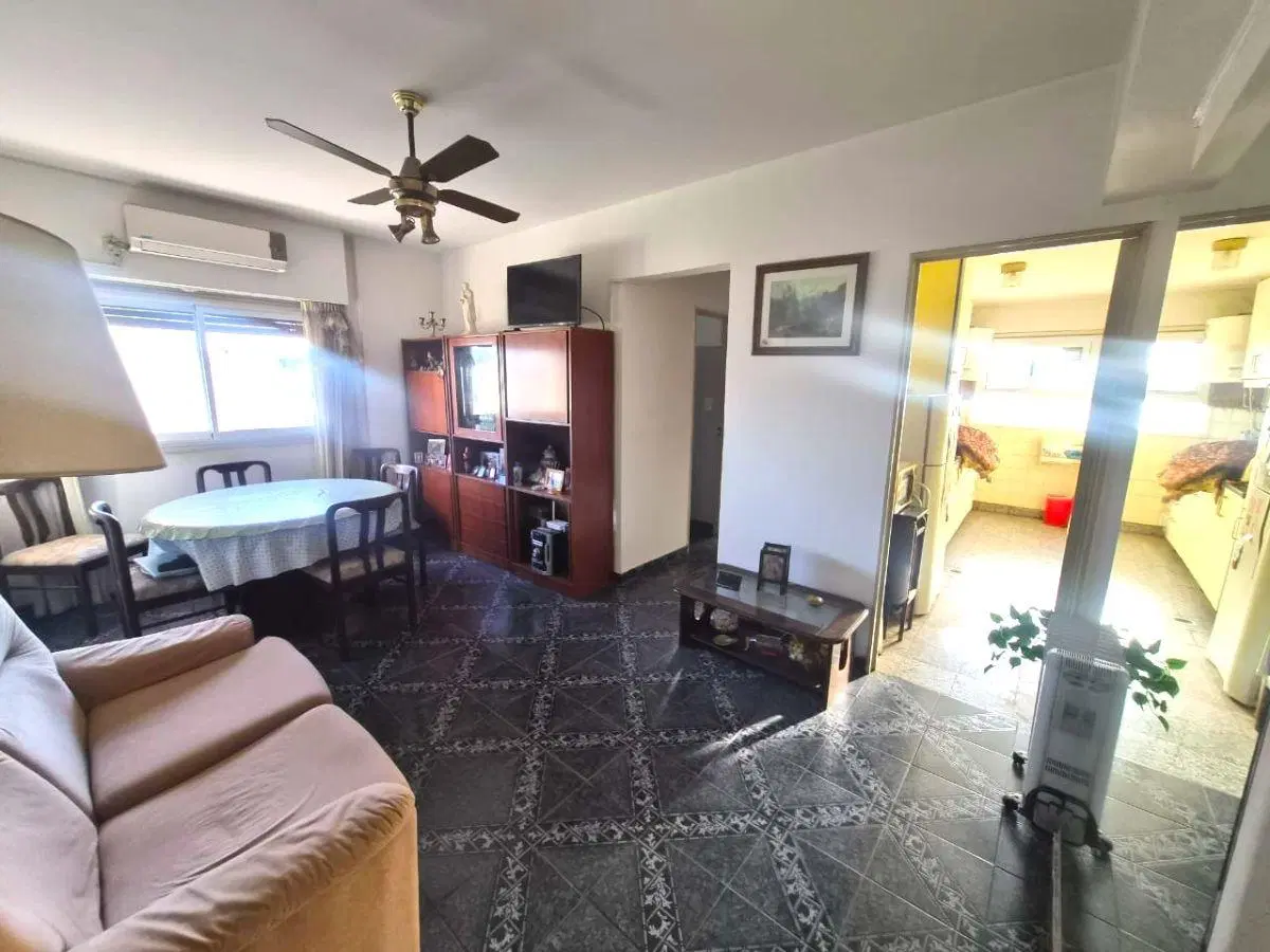 Departamento 2 Ambientes en Venta Villa del Parque. Oportunidad!! 3