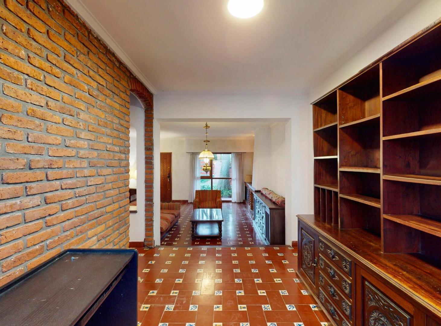 Foto de Casa en Venta en Parque Luro, imagen 1