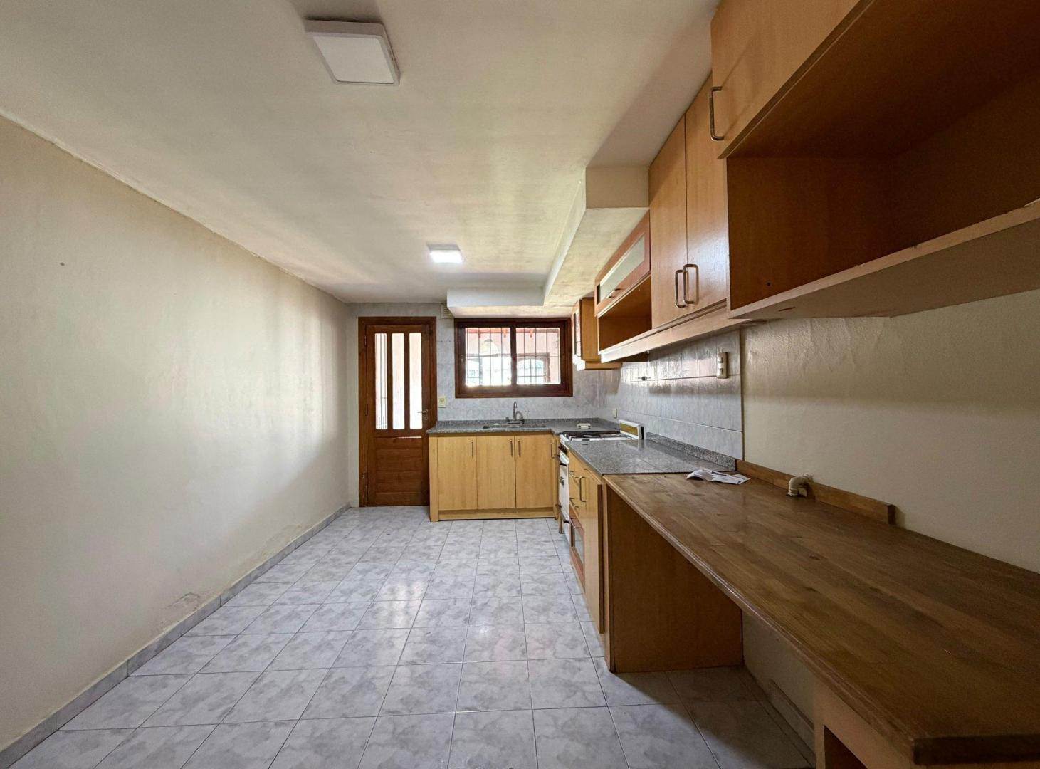 Foto de Casa en Venta en Villa Primera, imagen 1