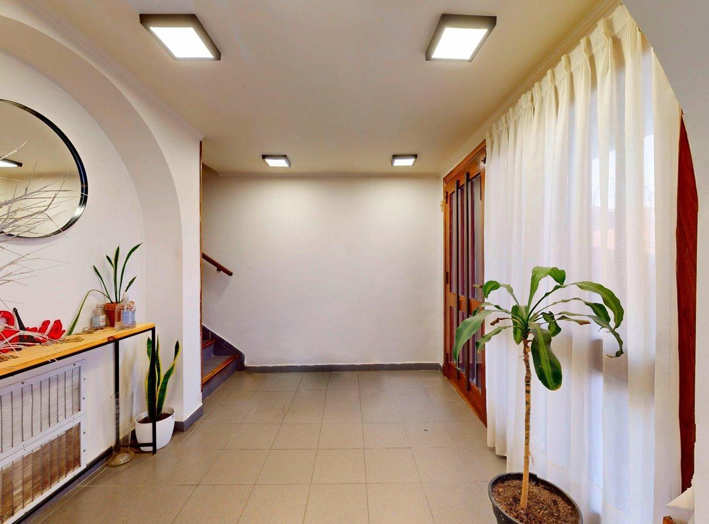 Foto de Casa en Venta en Parque Luro, imagen 3