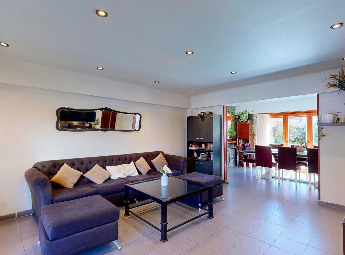 Foto de Casa en Venta en Parque Luro, imagen 5