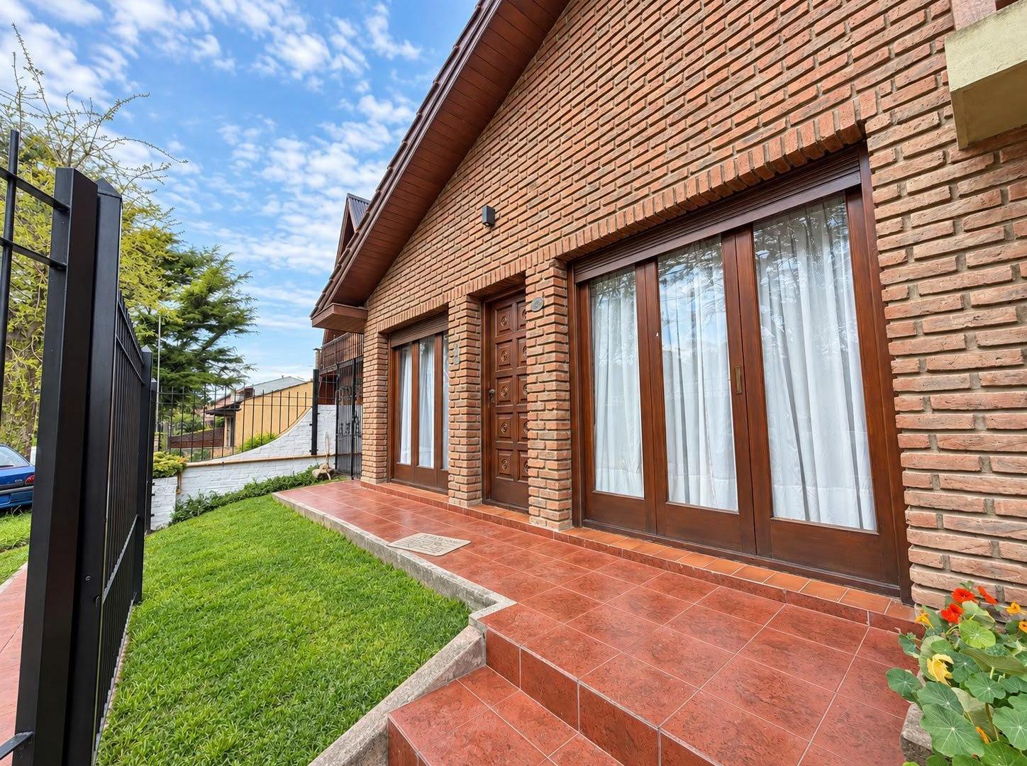 Foto de Casa en Venta en Caisamar, imagen 1