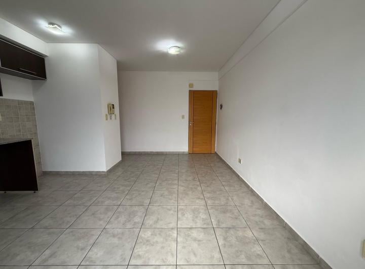 Foto de Departamento 2 ambiente en venta - Moron centro, imagen 5
