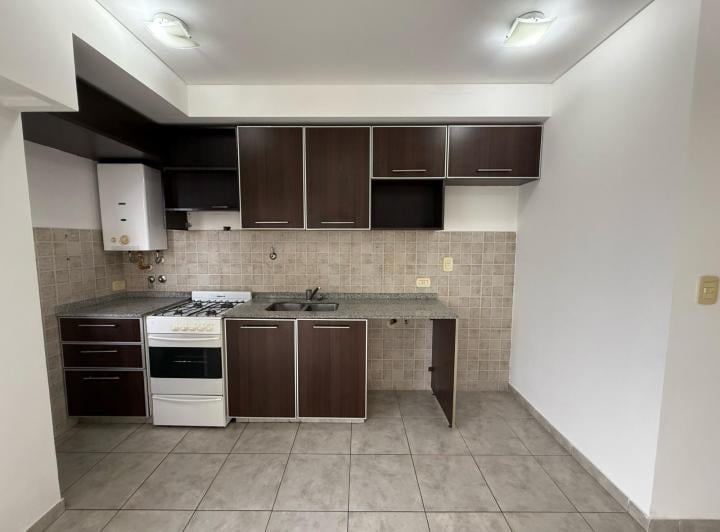 Foto de Departamento 2 ambiente en venta - Moron centro, imagen 4