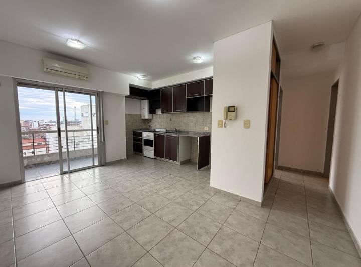 Departamento 2 ambiente en venta - Moron centro