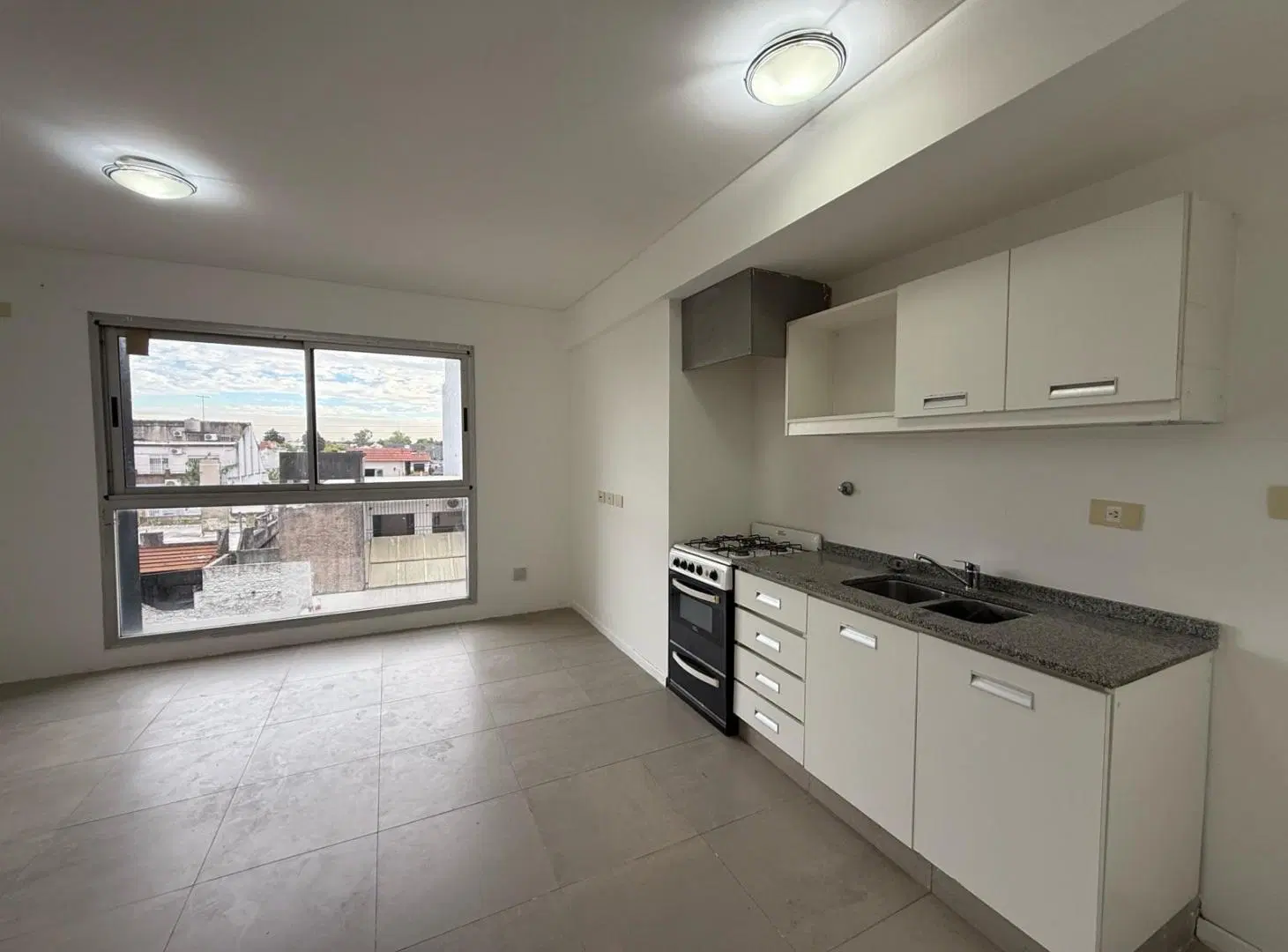 Departamento 1 AMBIENTES - Haedo 3