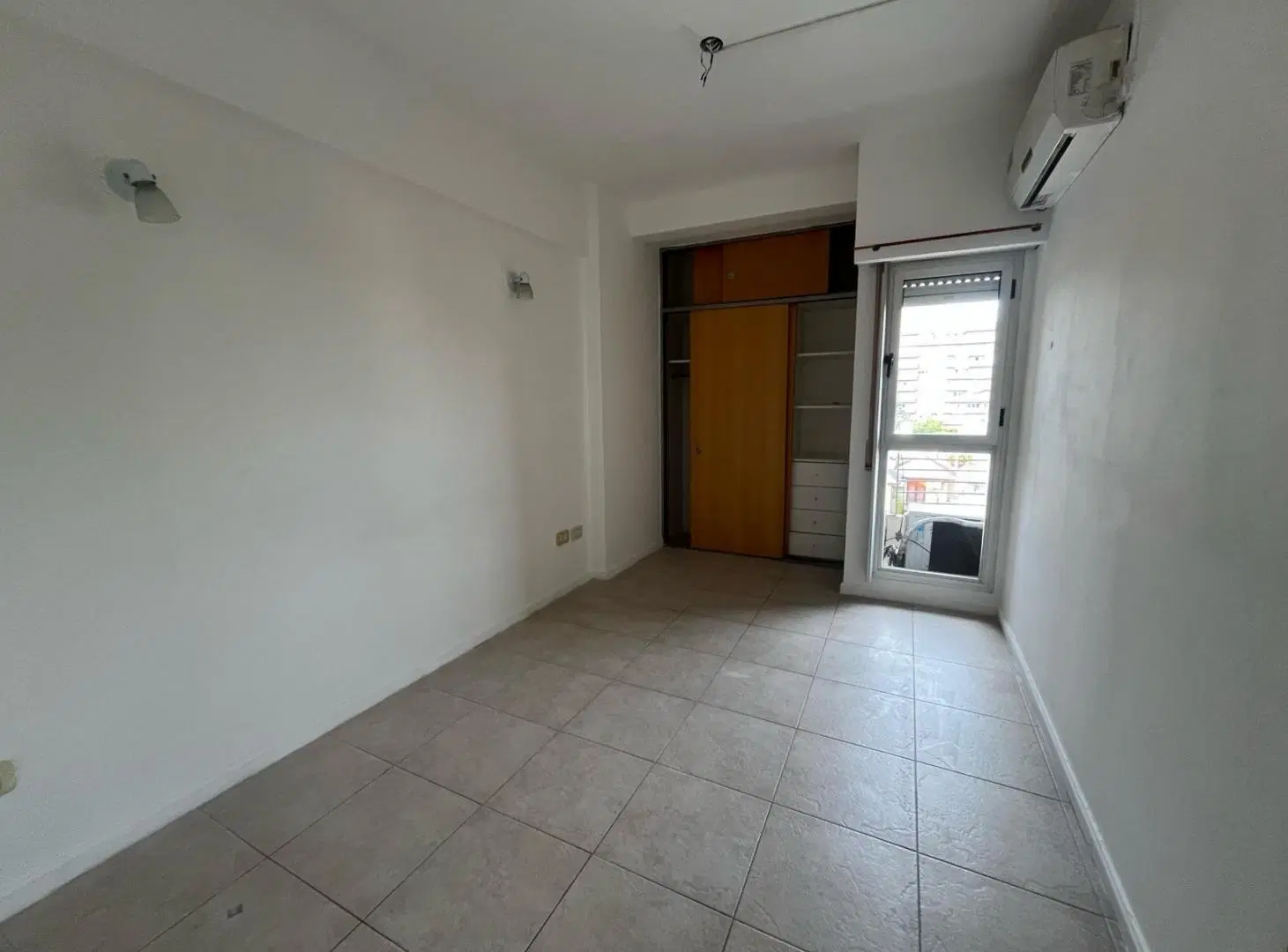 Departamento en alquiler - Moron 2
