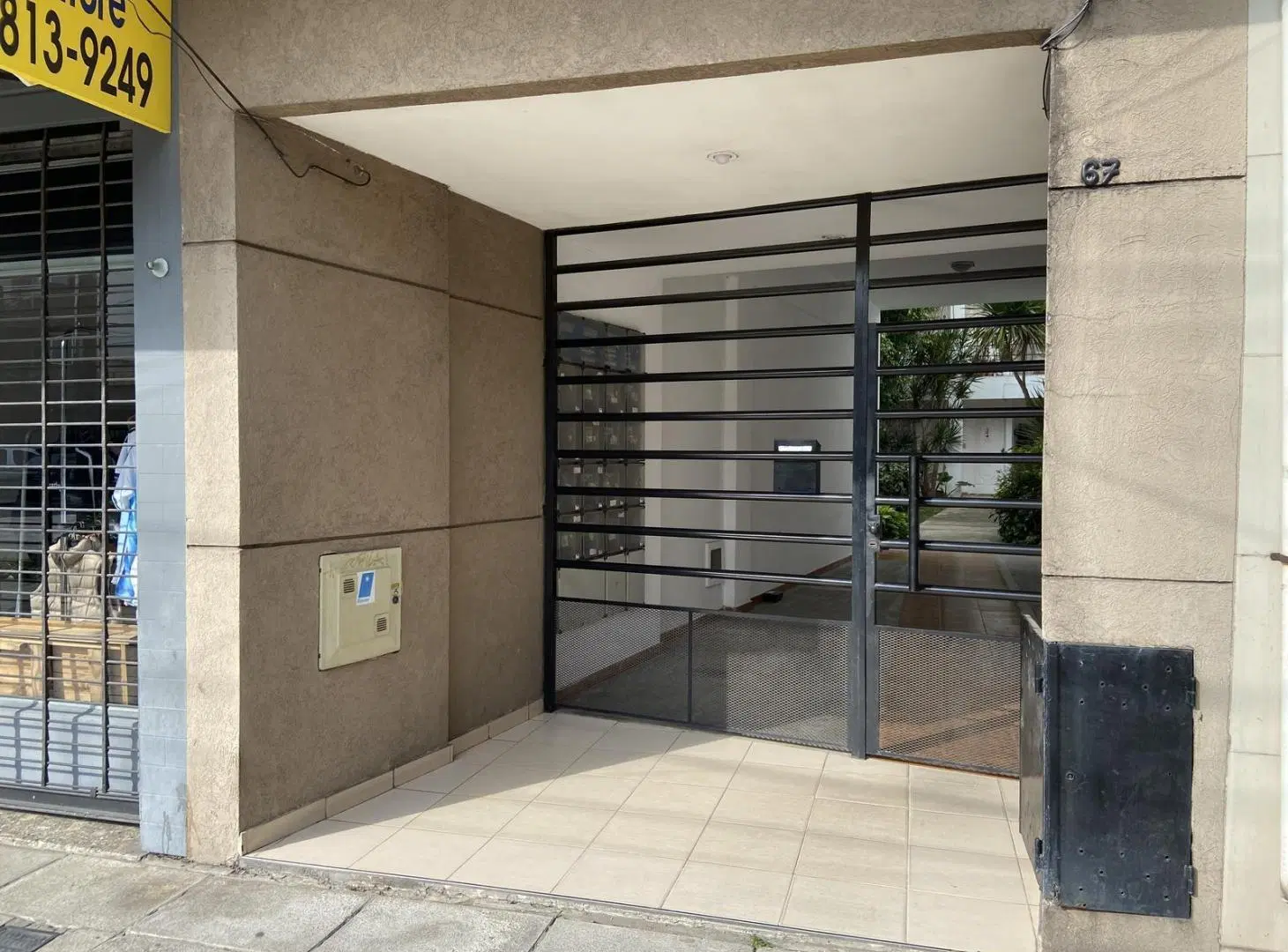 Departamento 1 ambiente en Ramos Mejia 5