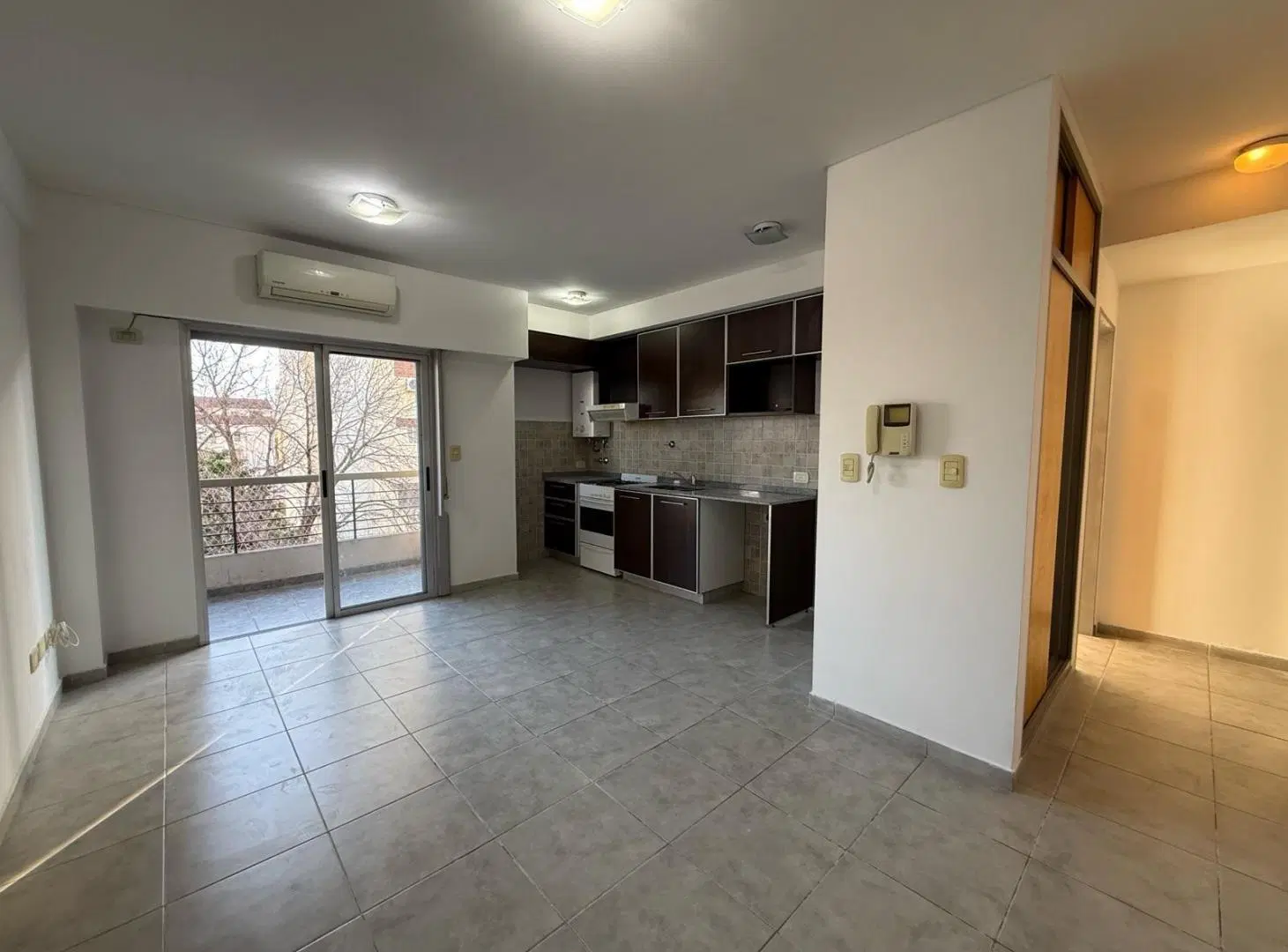 Departamento en Alquiler - Moron sur 5