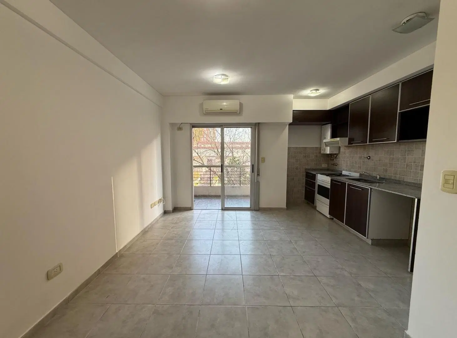 Departamento en Alquiler - Moron sur 3
