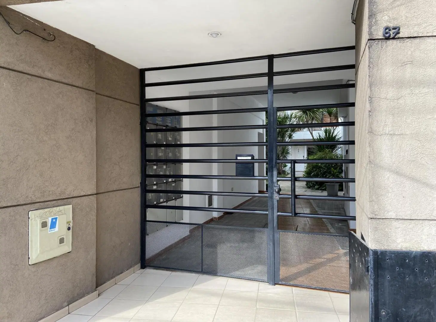 Departamento 1 ambiente en Ramos Mejia 2