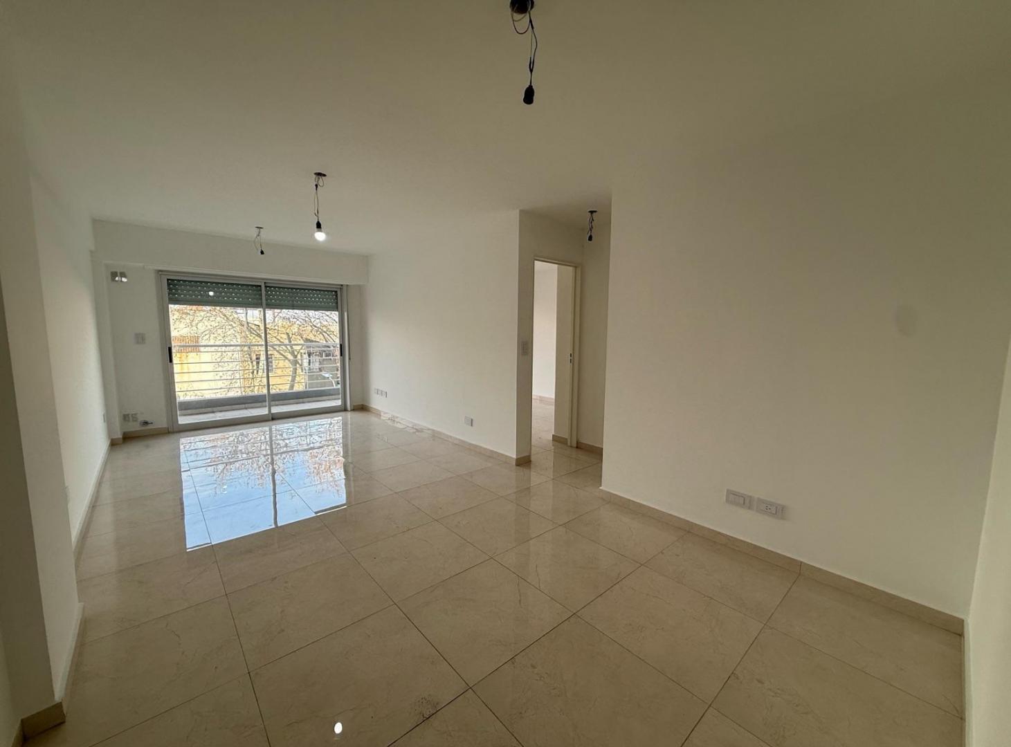 Foto de Departamento en Alquiler - Moron, imagen 1