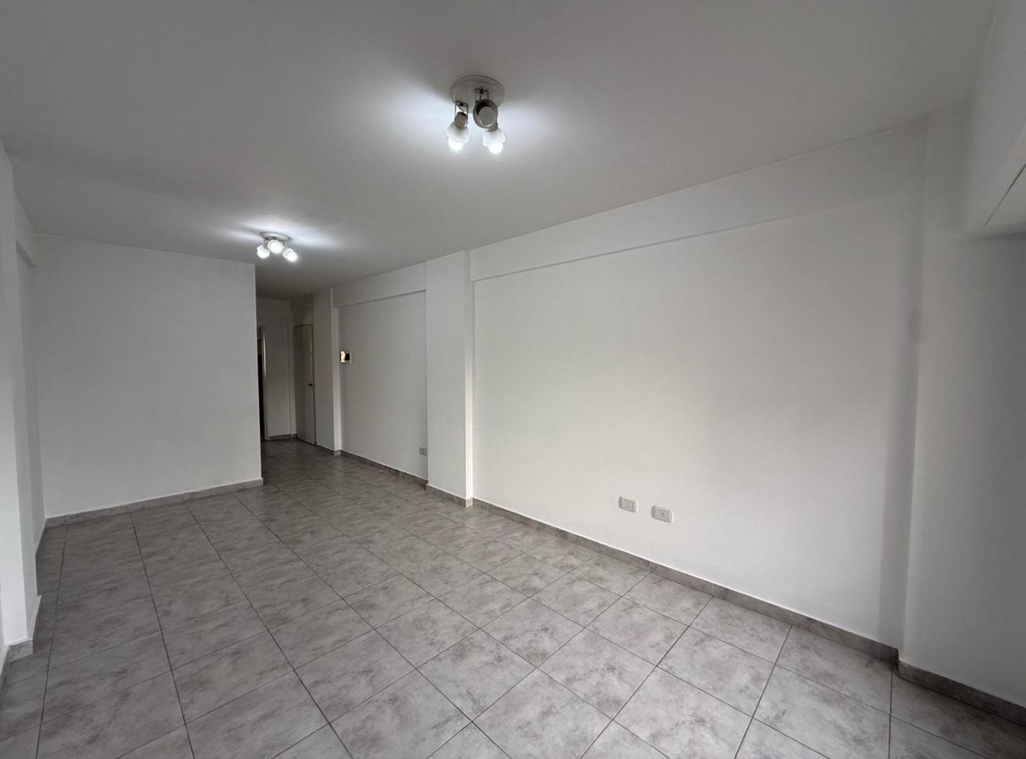 Foto de Departamento 1 ambiente en Alquiler - Moron, imagen 4