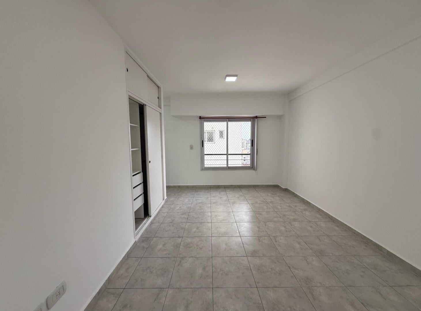 Foto de Departamento en alquiler - Moron, imagen 3