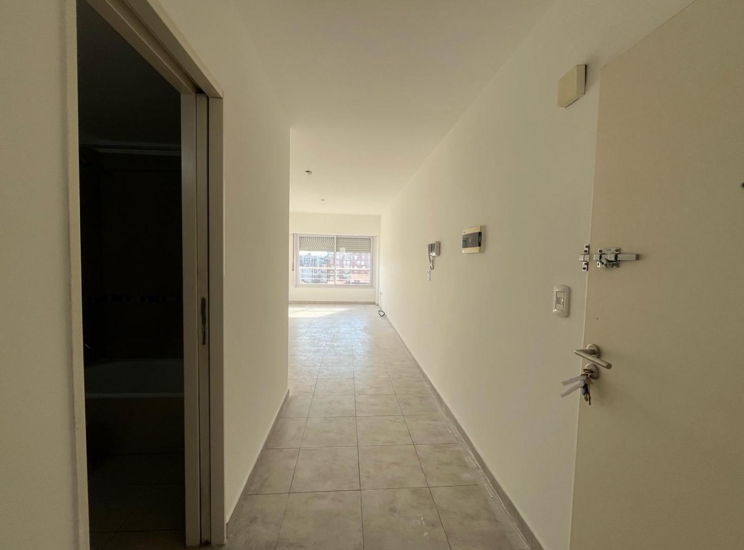 Foto de Departamento 1 ambiente en Alquiler - Moron, imagen 4