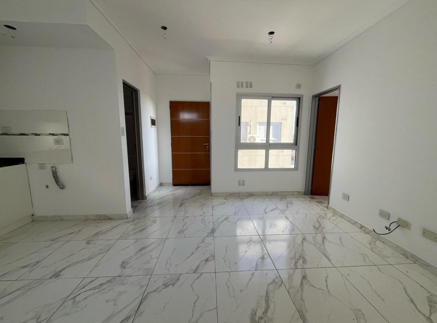 Foto de Departamento en Alquiler - Moron sur, imagen 3