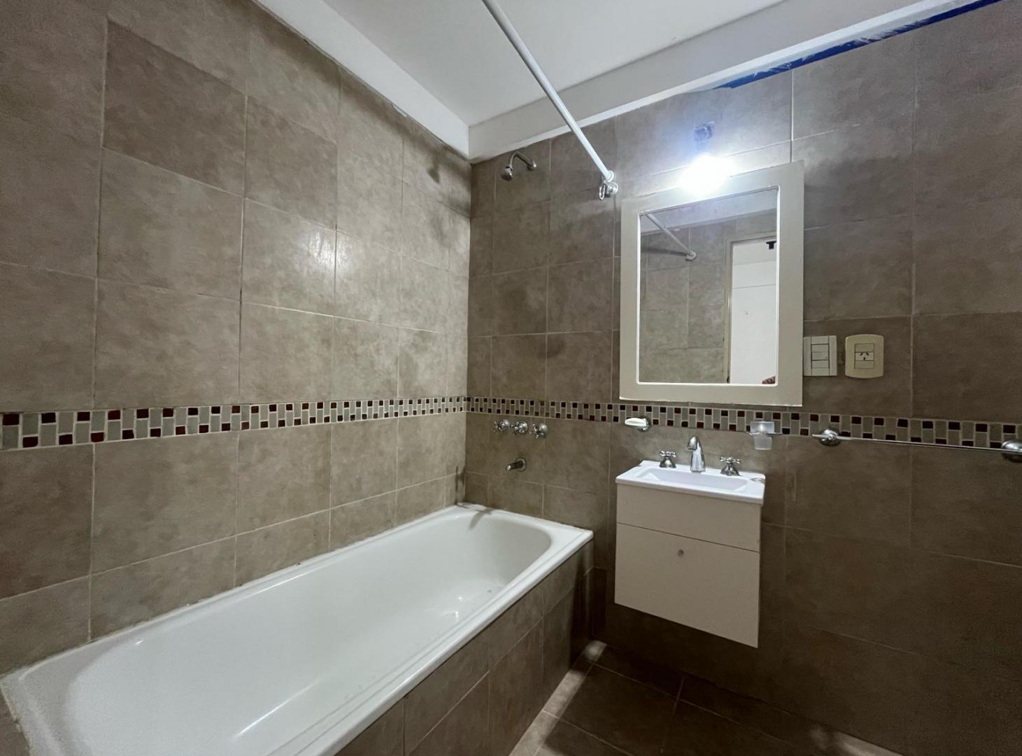 Foto de Departamento en Alquiler - Moron, imagen 3