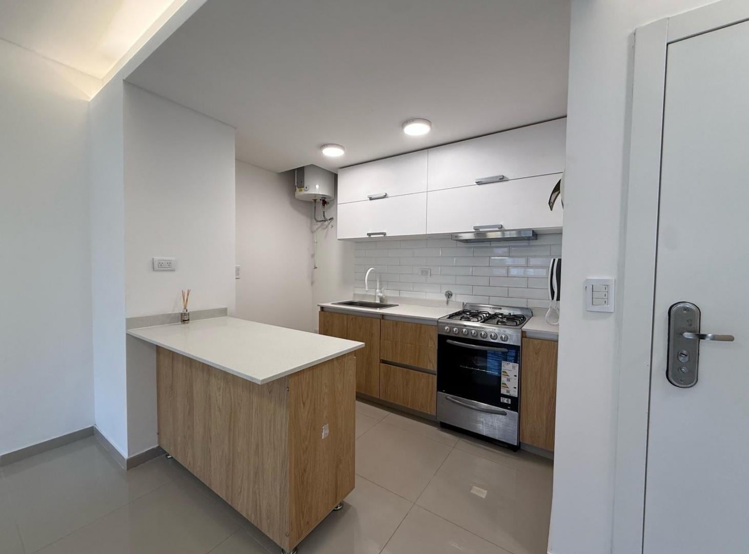 Foto de Departamento 3ambientes Terraza Privada y Cochera -Ramos Mejia, imagen 1
