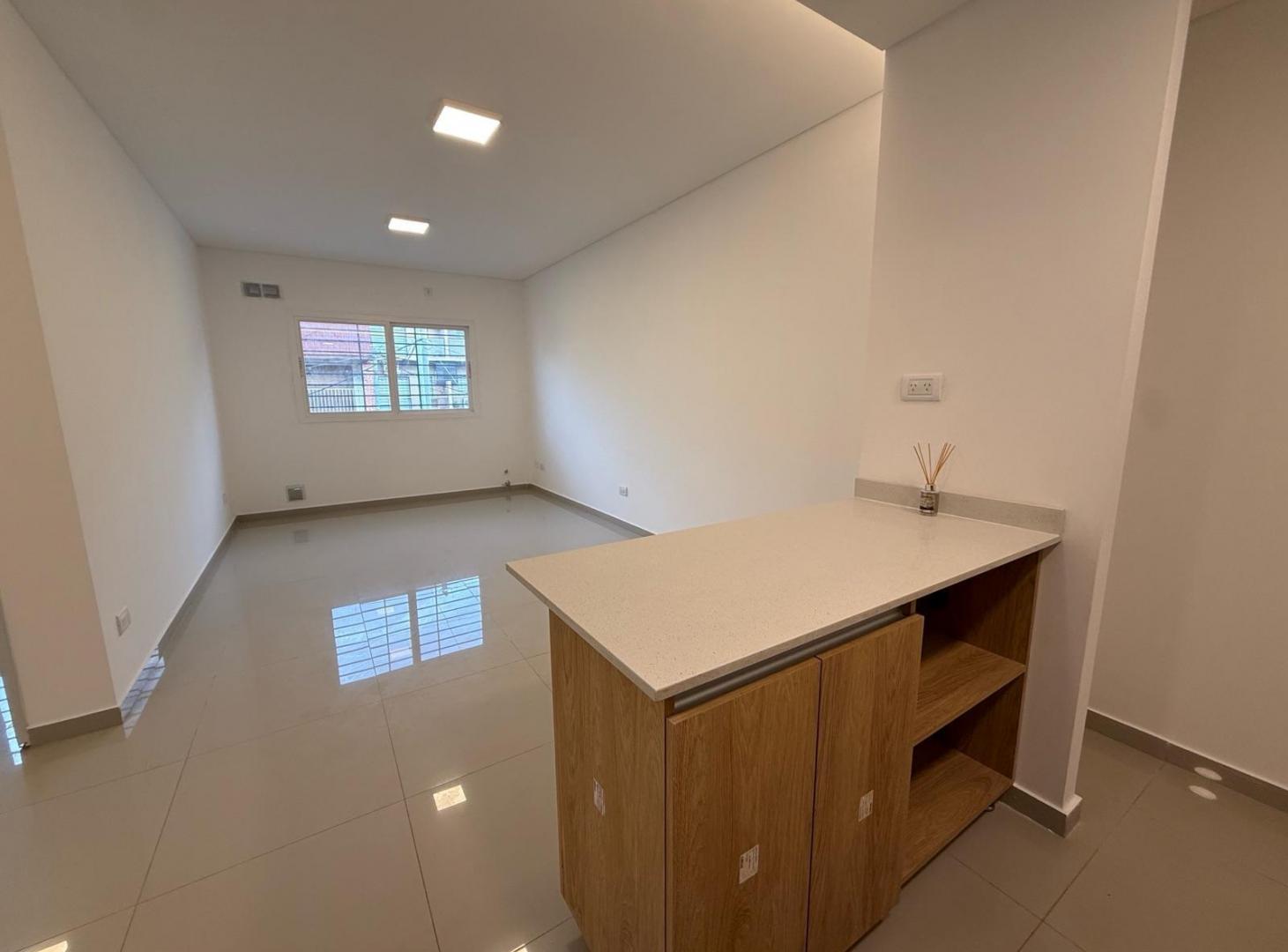 Foto de Departamento 3ambientes Terraza Privada y Cochera -Ramos Mejia, imagen 4