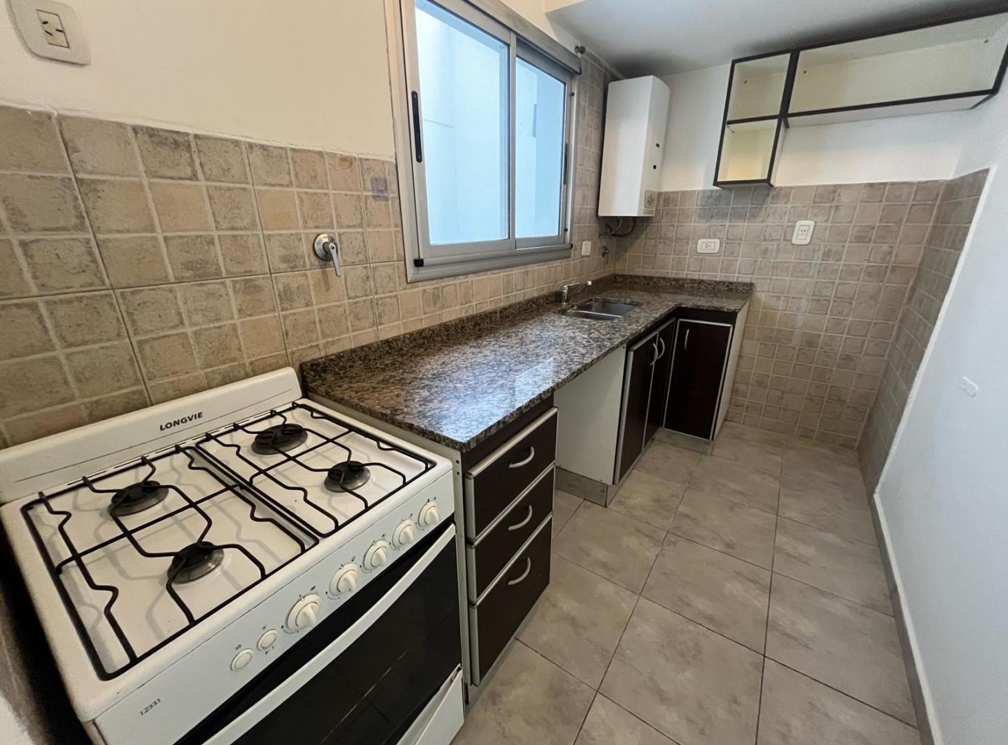 Foto de Departamento 2 ambientes Haedo Alquiler, imagen 4