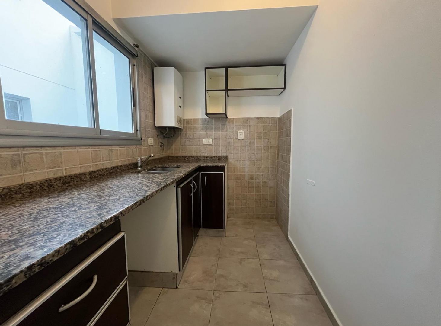 Foto de Departamento 2 ambientes Haedo Alquiler, imagen 2