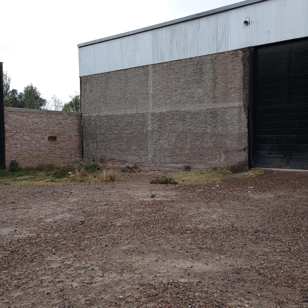 Galpón en Venta a m de Rodriguez Peña 3