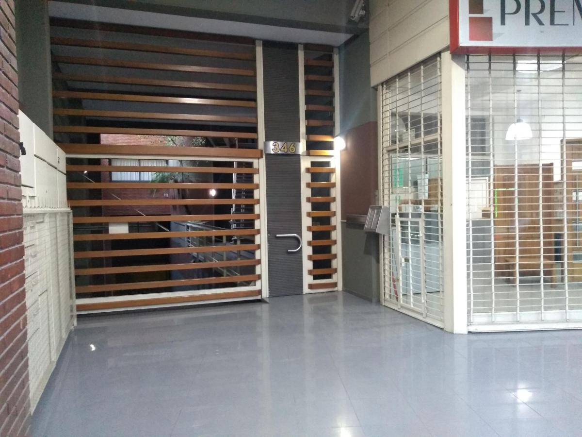 Excelente Departamento Tipo Dúplex en Venta en Microcentro 1