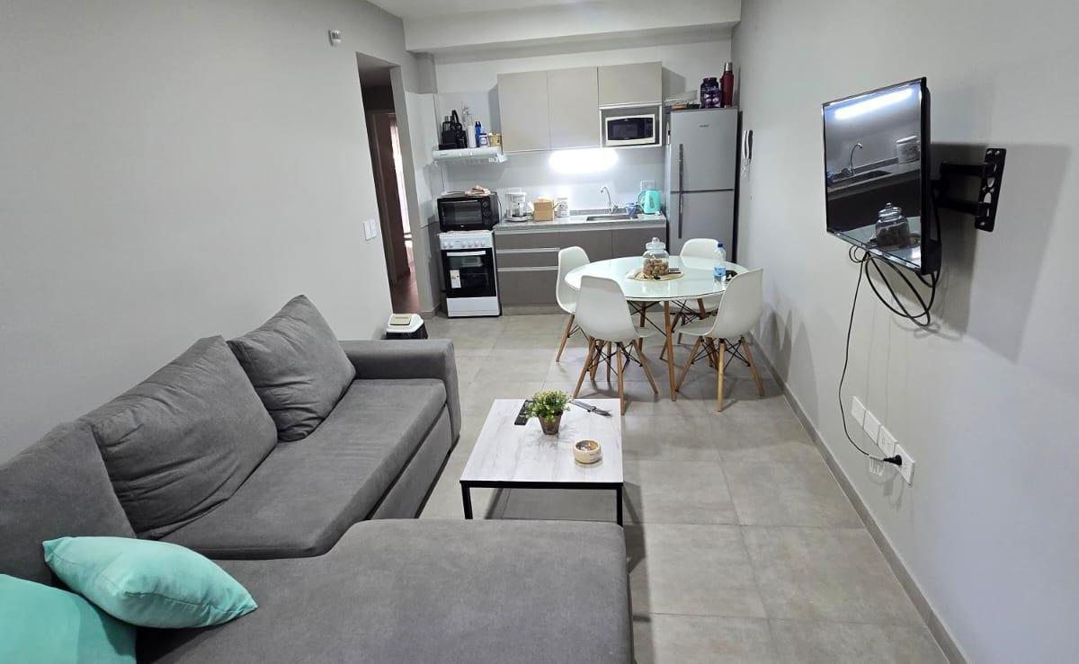 Departamento en Venta de 2 Dorm. en Godoy Cruz 4