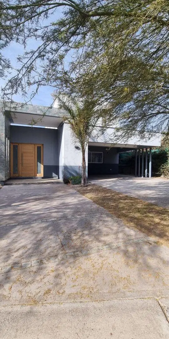 Casa en alquiler - B° Los Teros 2