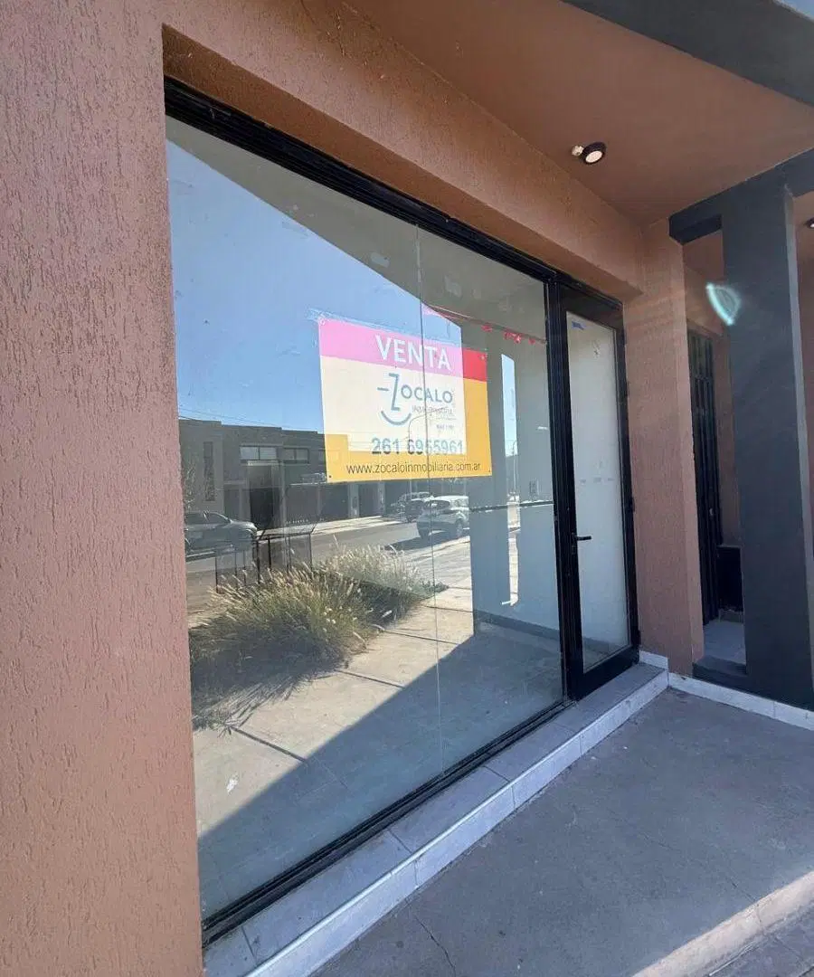 LOCAL COMERCIAL EN VENTA 3