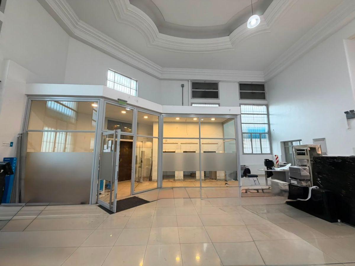 Foto de IMPONENTE SALON EN GODOY CRUZ, imagen 4