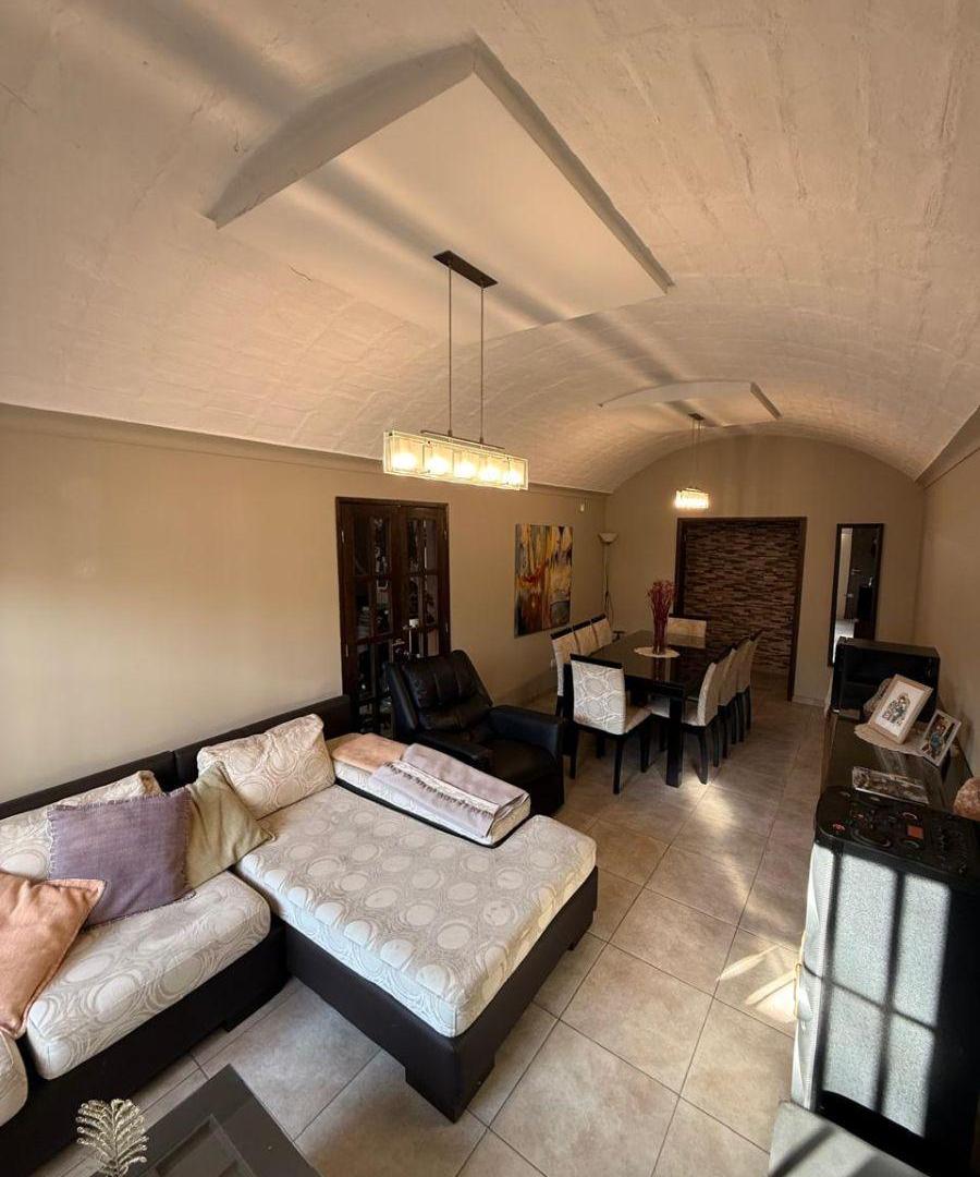 Foto de Hermosa Casa en B° La Floresta, Guaymallén., imagen 4