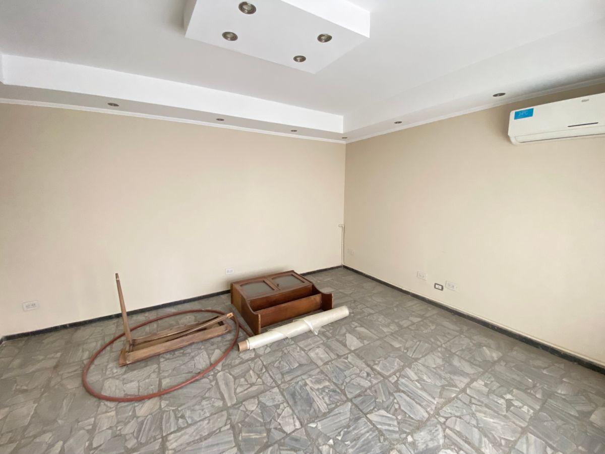 Foto de Casa en venta apta crédito en Lateral Acceso Este Guaymallen, imagen 2