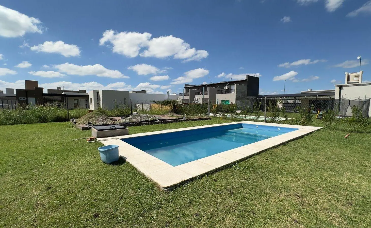 Venta Lote con Pileta en Don Mateo etapa 3, (532,2 m2), Neruda entre Rodríguez y Araoz - Funes. 5