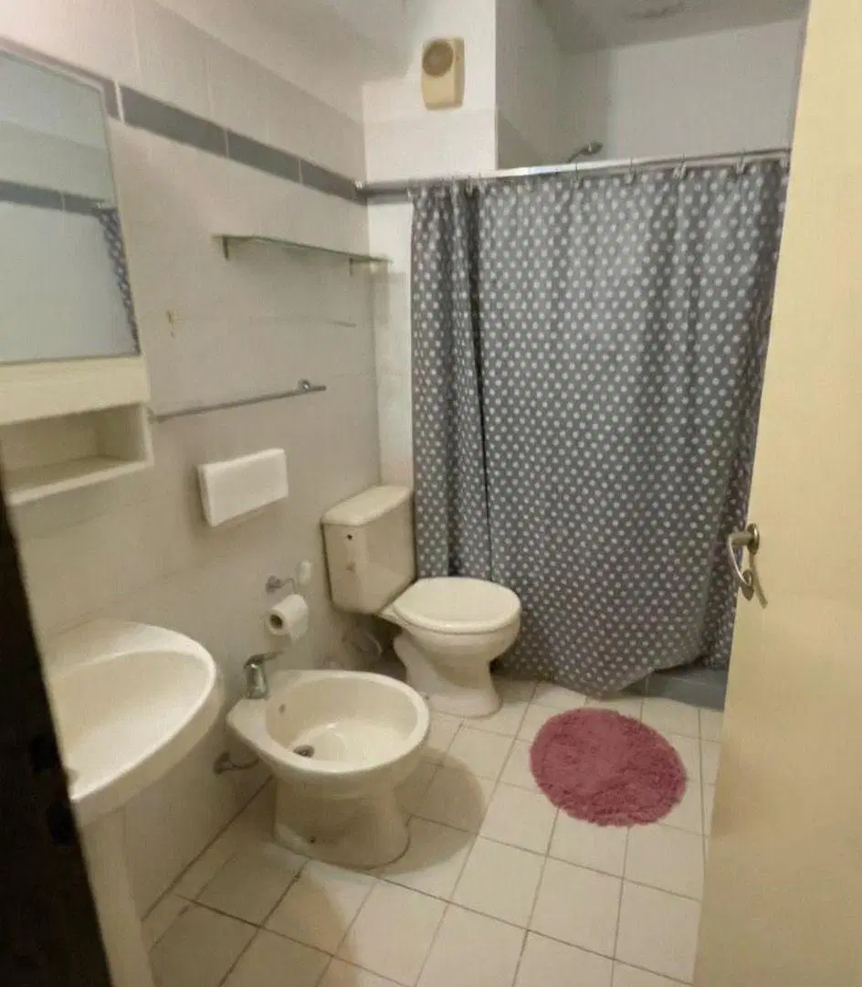 Venta Departamento 1 Dormitorio. Piso 3 ( escalera) Necochea 1945. Rep, de la Sexta. Rosario 5