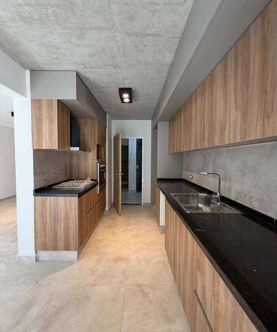 Foto de Venta departamento semipiso 2 dormitorios con doble balcón, imagen 2