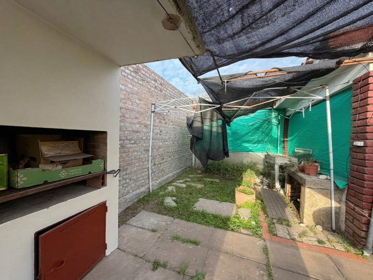 Foto de Venta casa 3 dormitorios Los Gladiolos al 1800 Funes, imagen 4