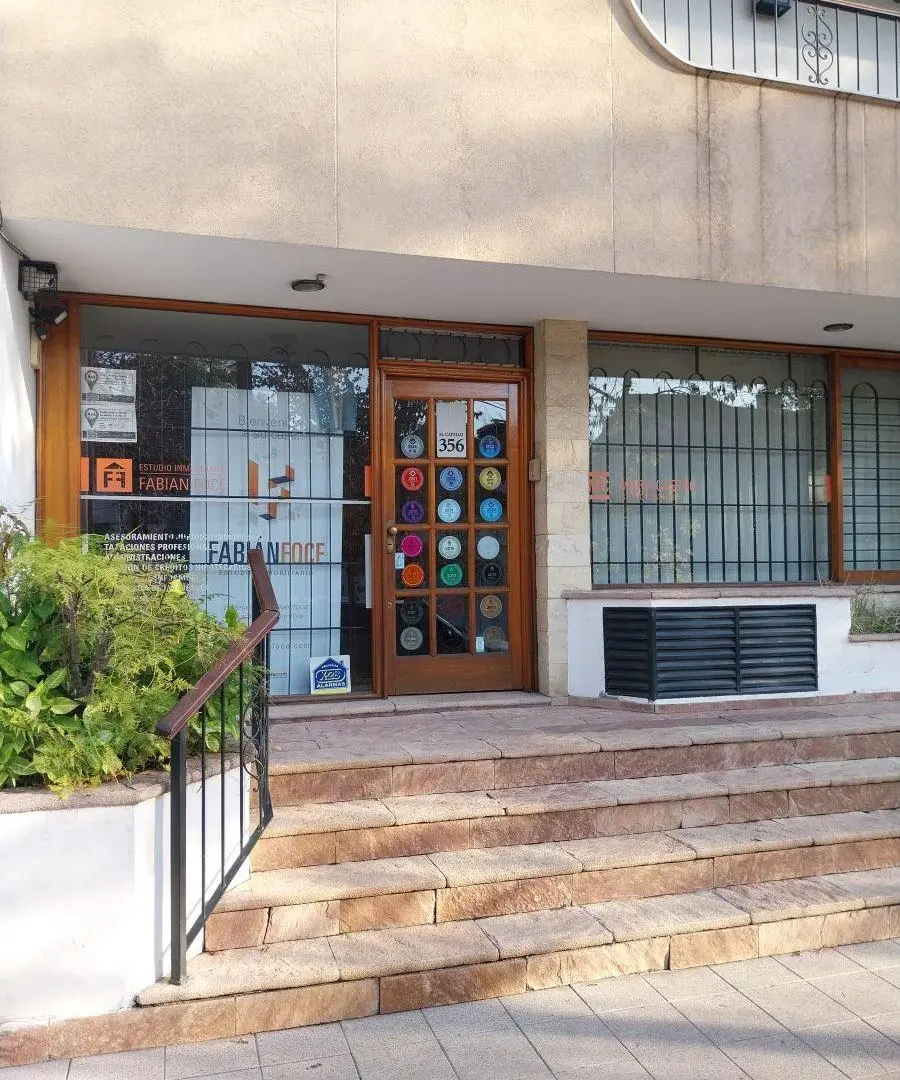 CASA EN EXCELENTE UBICACIÓN 5