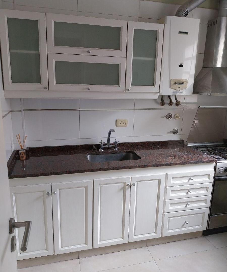 Foto de Departamento de 45 m² con 1 dormitorio en alquiler en Banfield, imagen 2