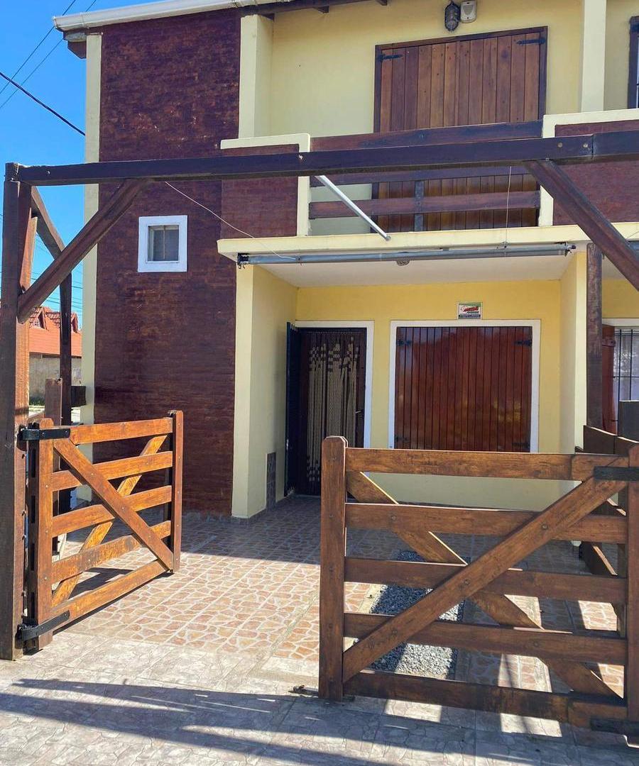 Foto de Dúplex en venta - Mar del Tuyú (Calle 67 Nro. 89), imagen 1
