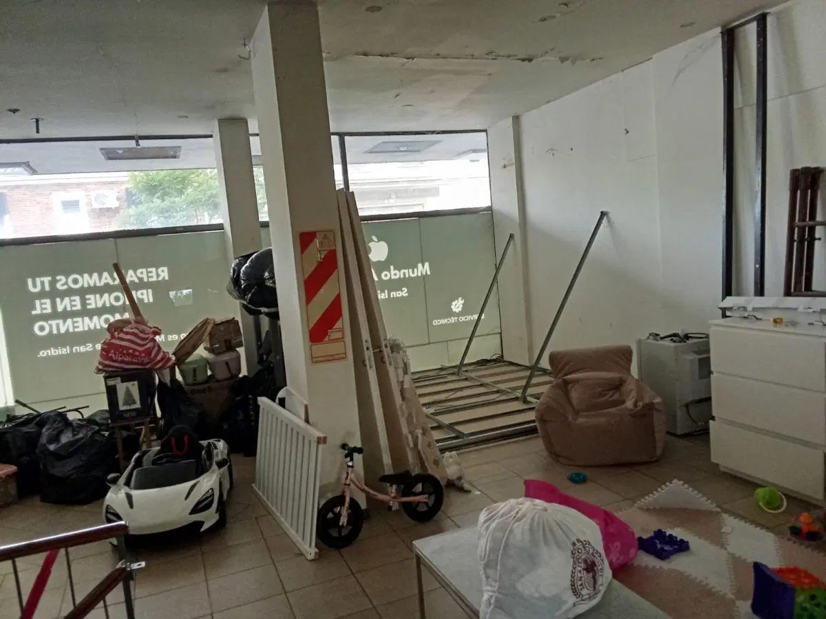 Local comercial de 153 m2 en alquiler en San Isidro 3