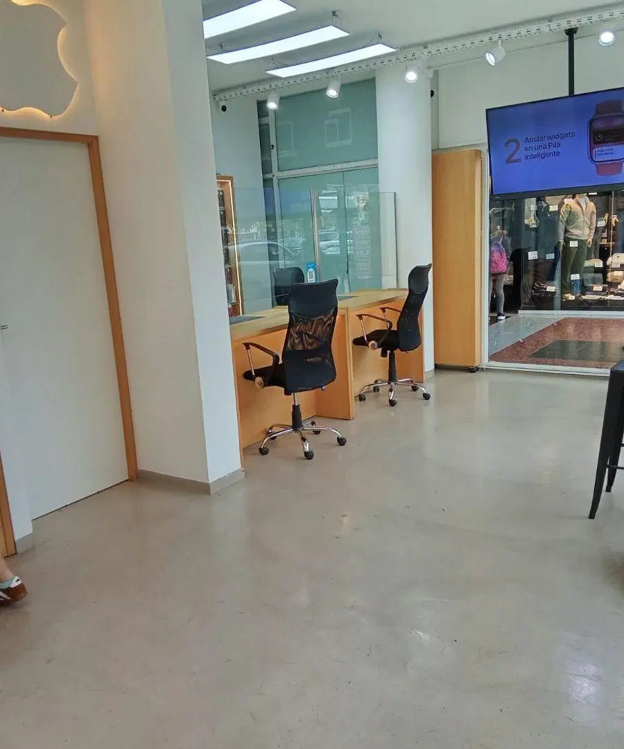 Local comercial de 153 m2 en alquiler en San Isidro 5