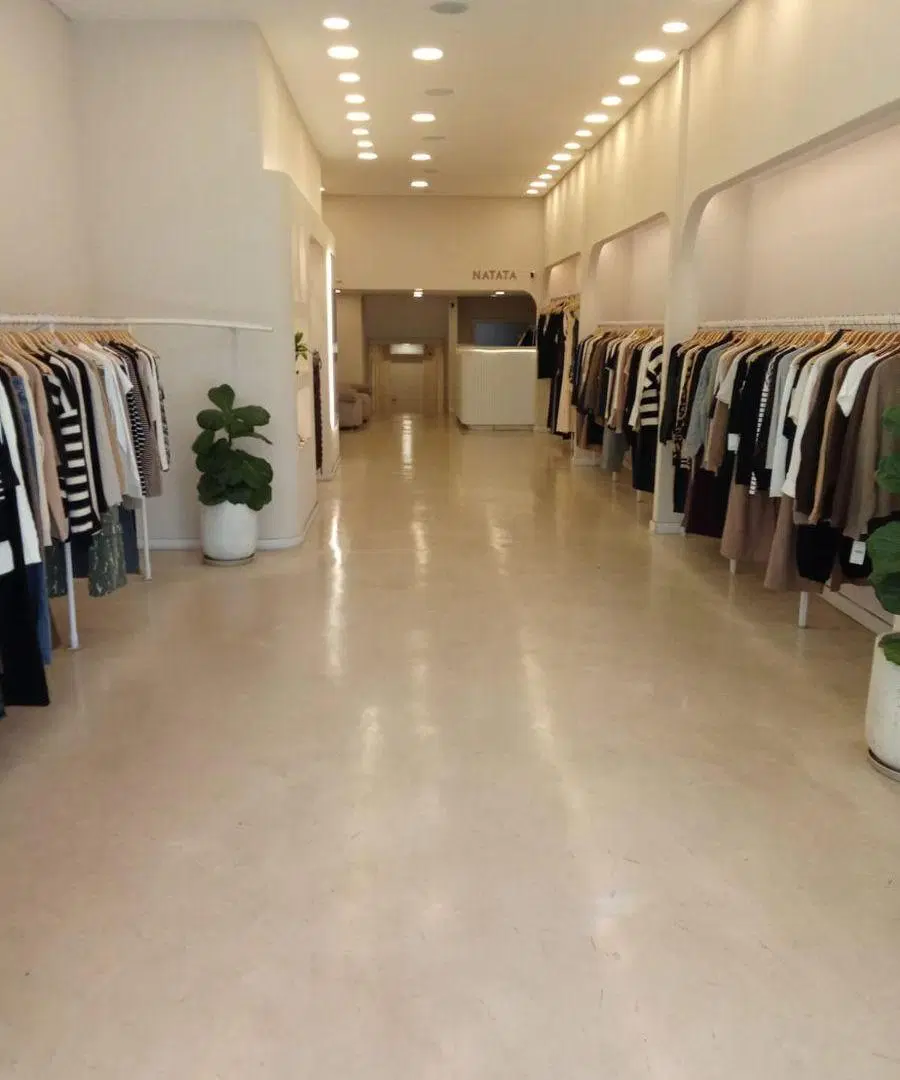 Excelente Local de 202 m² en alquiler en el centro comercial Martínez 1