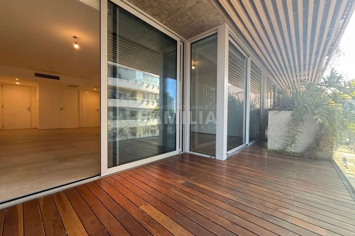 Alquiler - Departamento - Caballito - 3 ambientes - Cochera - Baulera - Donna Reggia - Arq. Azcuy - 2