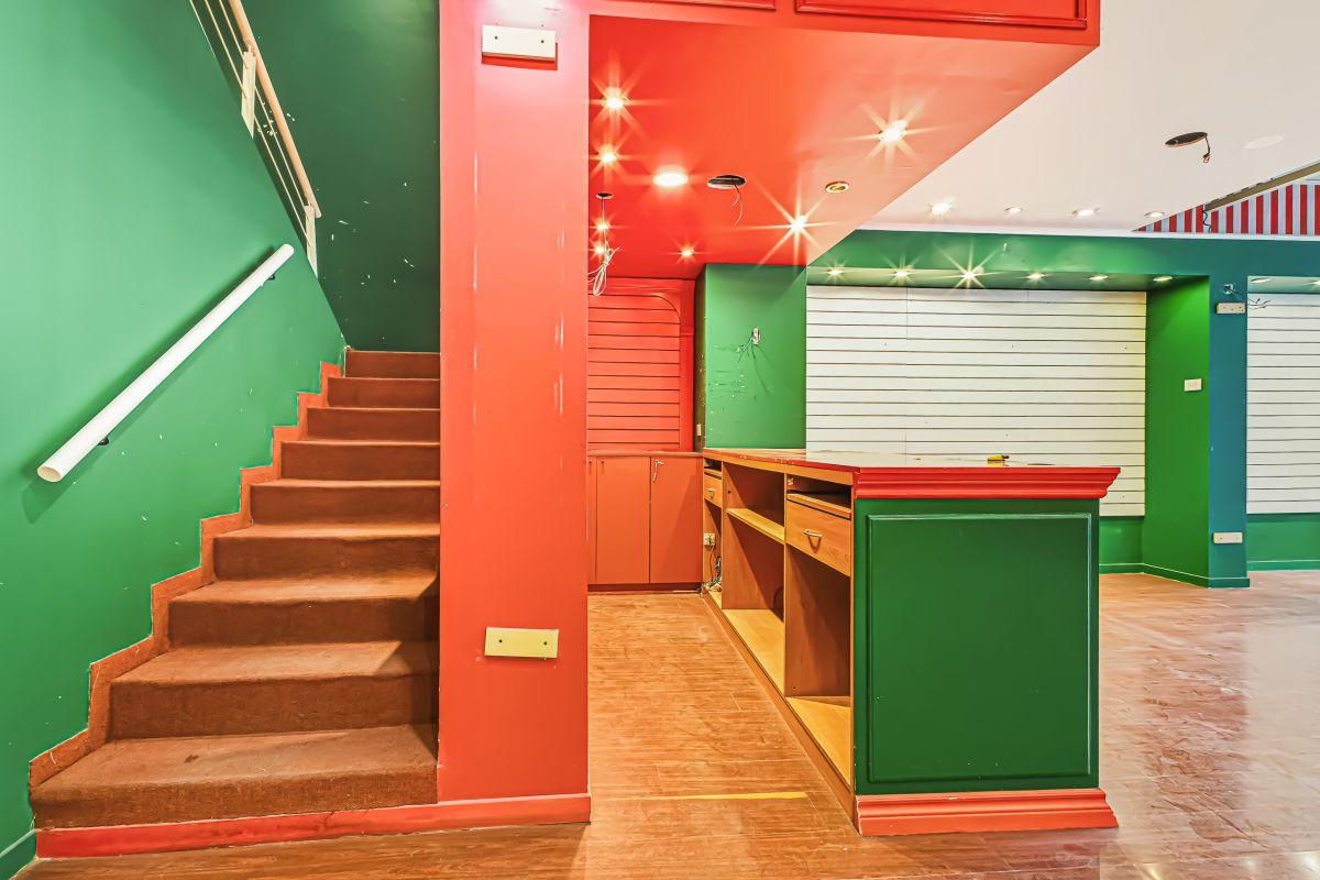 Foto de Local comercial - Las Cañitas - Palermo - 106 metros - 2 plantas - Más, imagen 5