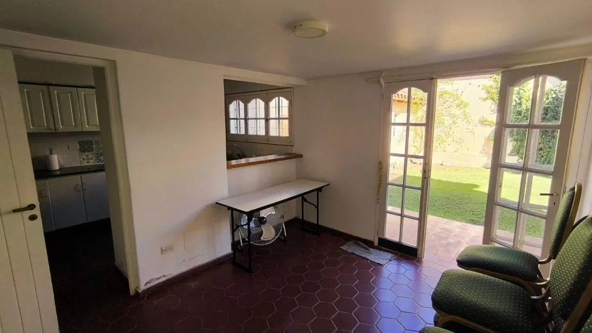 Barrio Arizu. Excelente ubicación. Hermosa Casa. Propuestas 5