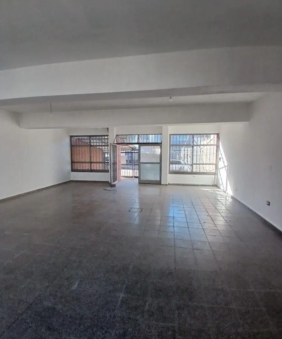 BELLA VISTA, ZONA COMERCIAL. EXCELENTE LOCAL COMERCIAL // ALQUILER O VENTA 2