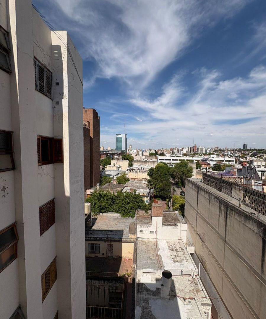 Foto de ALTO ALBERDI, DPTO 2 DORMITORIOS, FRENTE NUEVOCENTRO - EXCELENTE!!!!, imagen 3