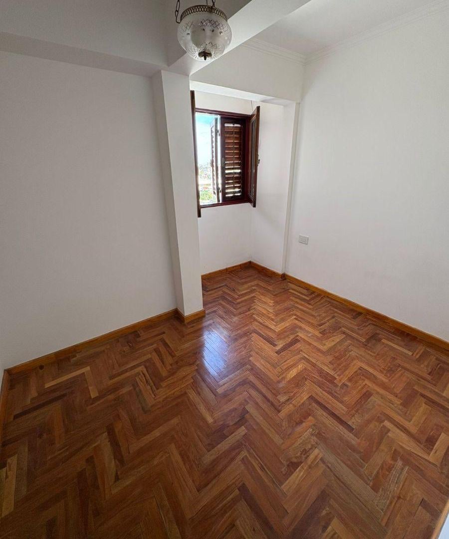 Foto de ALTO ALBERDI, DPTO 2 DORMITORIOS, FRENTE NUEVOCENTRO - EXCELENTE!!!!, imagen 2